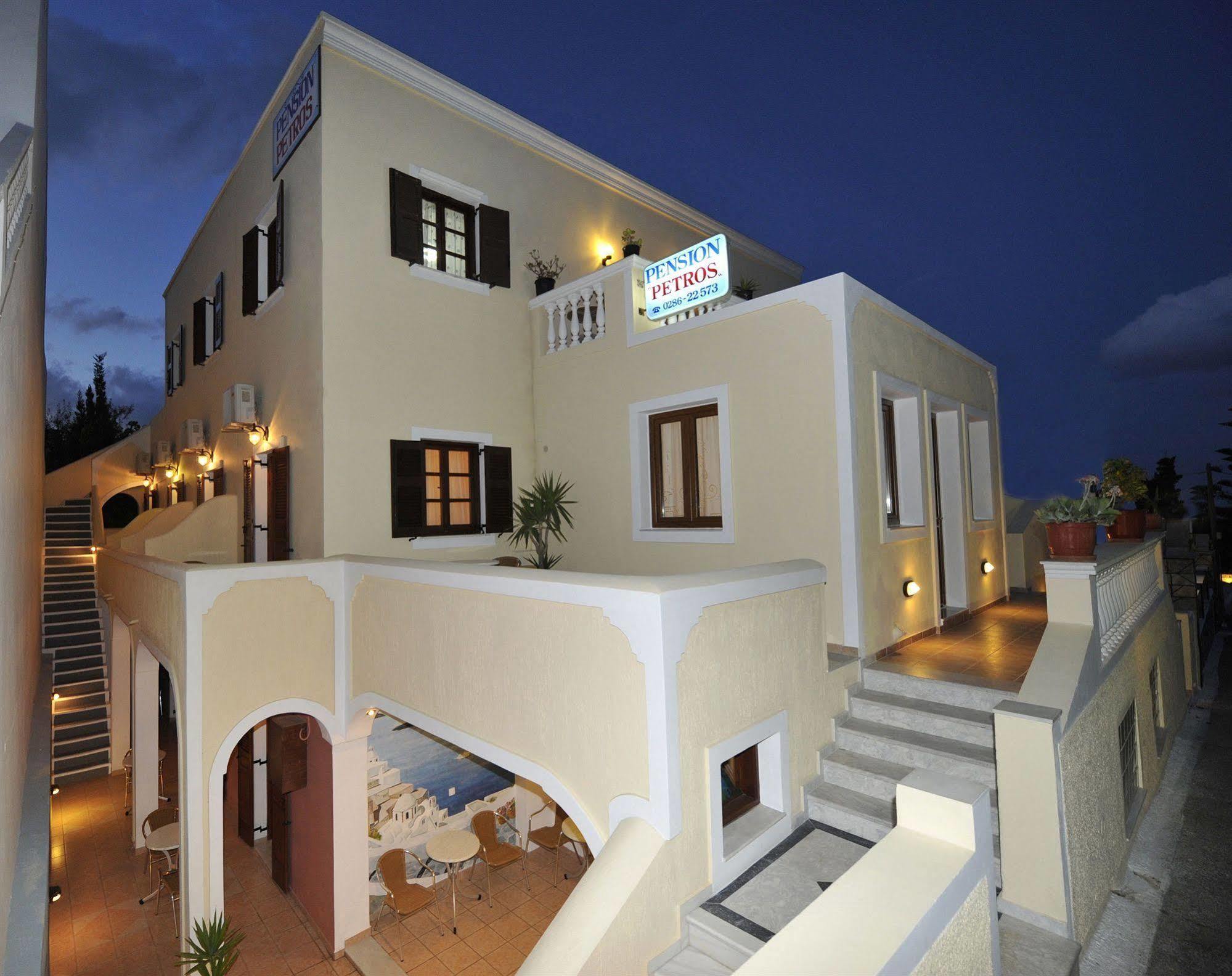 Petros Villa Fira  Exterior foto